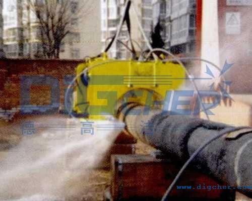 高壓水射流自動化（huà）海底（dǐ）管道進給支架